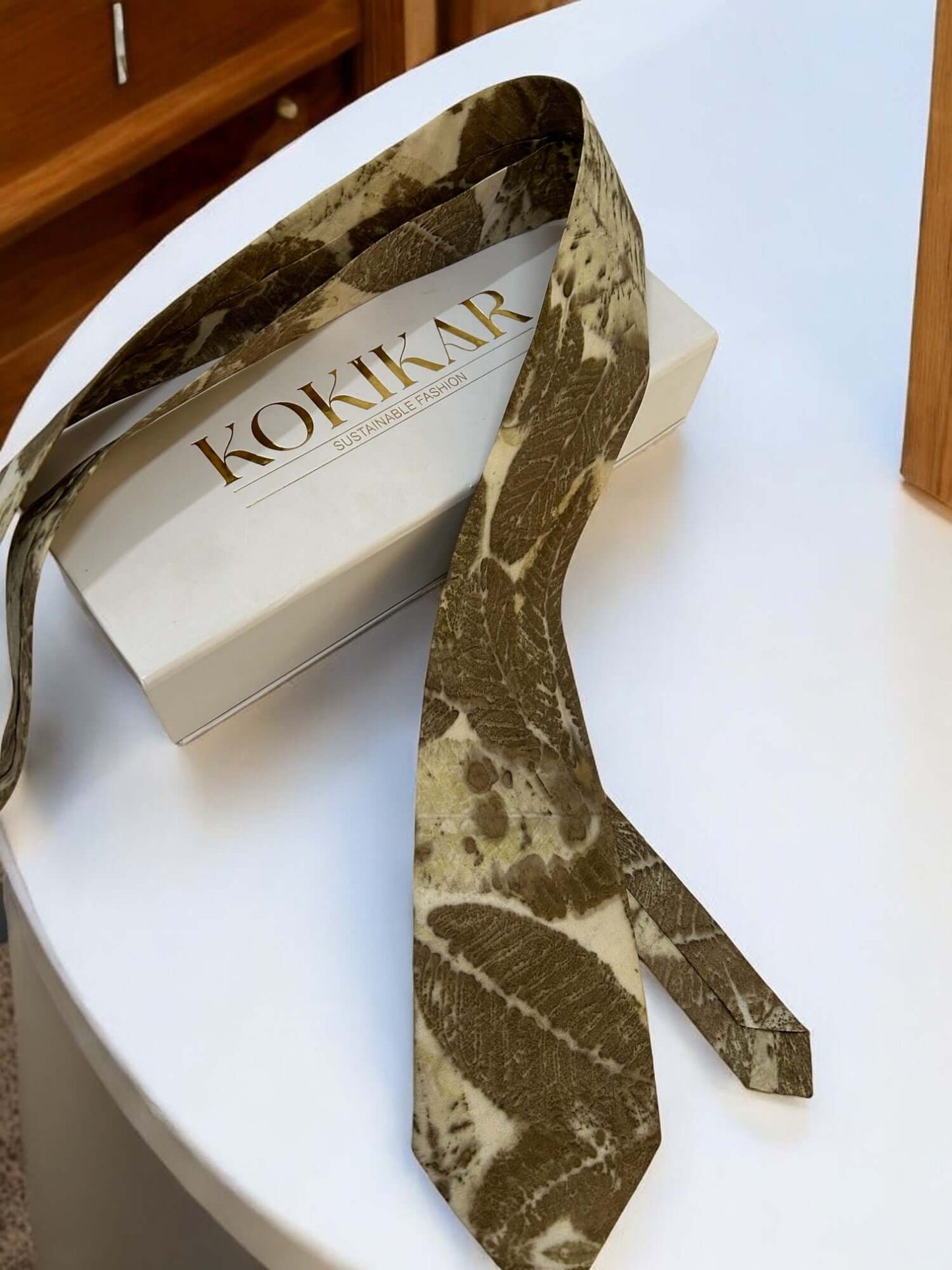 Rhapsody Knot Ecoprinted Pure Silk Tie and Pocket Square