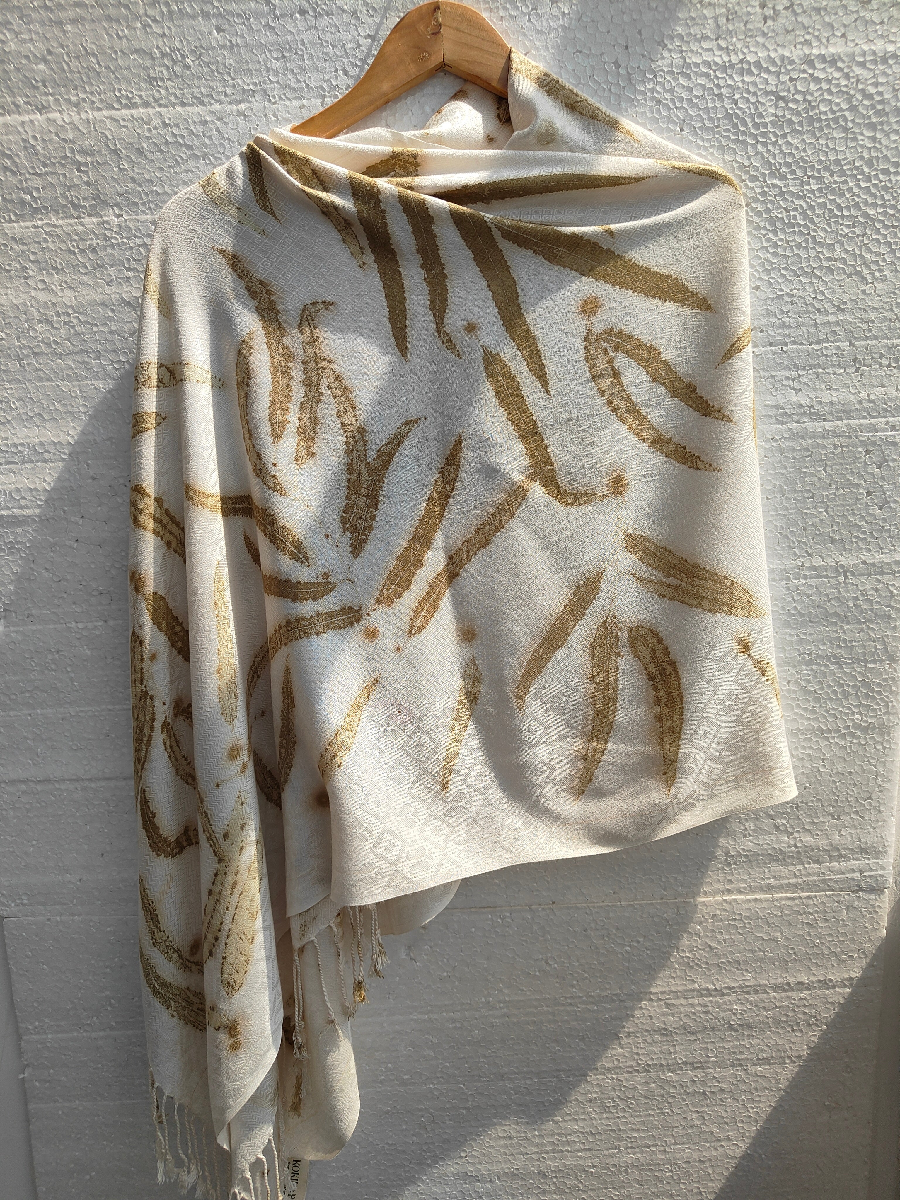 Daisy Dream White Scarf