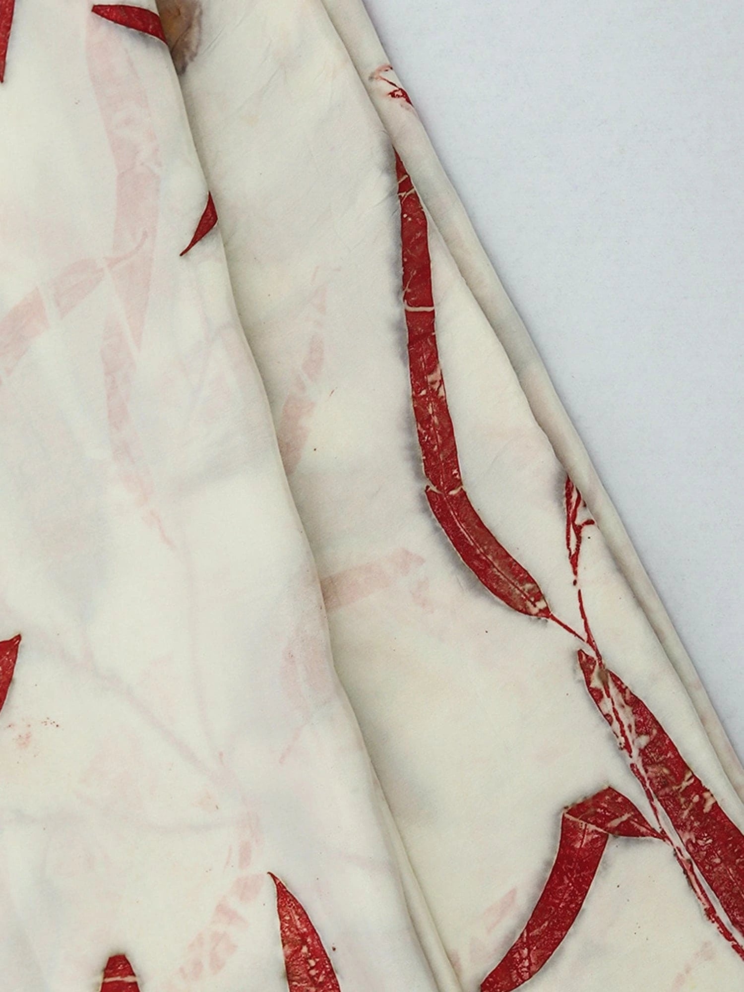 Eucalyptus Ecoprinted Pure Silk Saree side view of folds