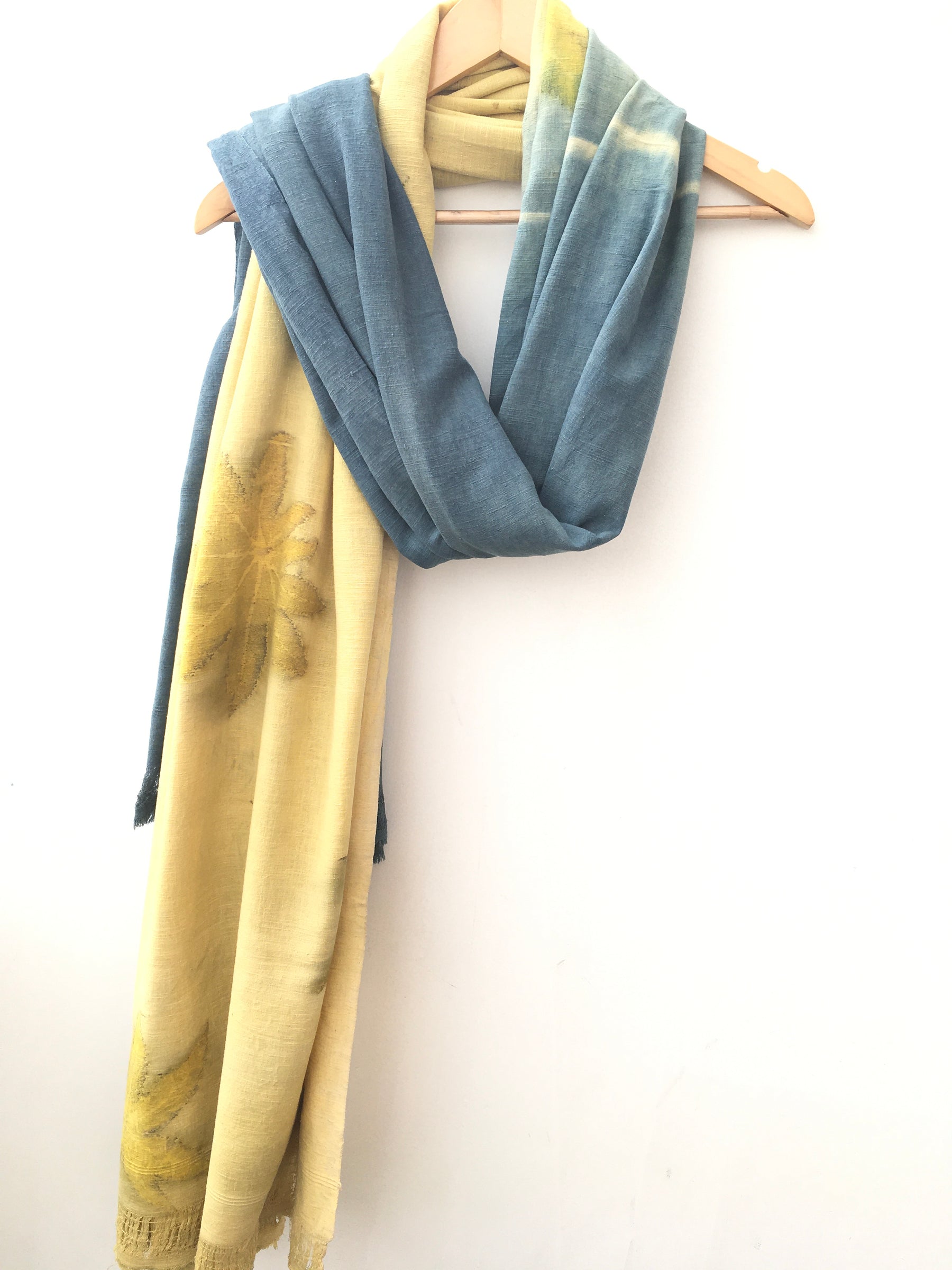 Castor Hymn Ahimsa (Eri) Silk Shawl XL