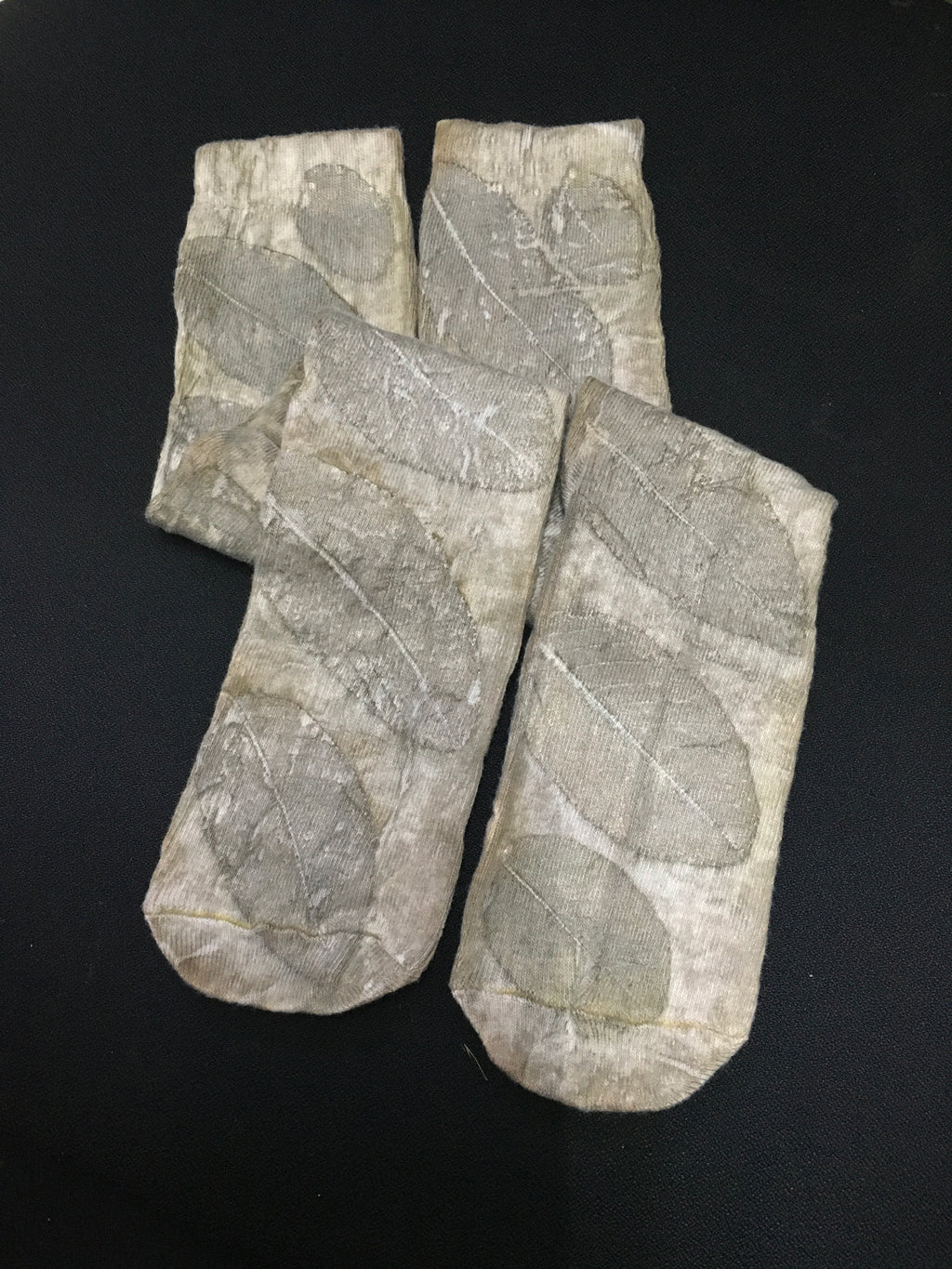 Catechu Dyed Cotton Long Socks