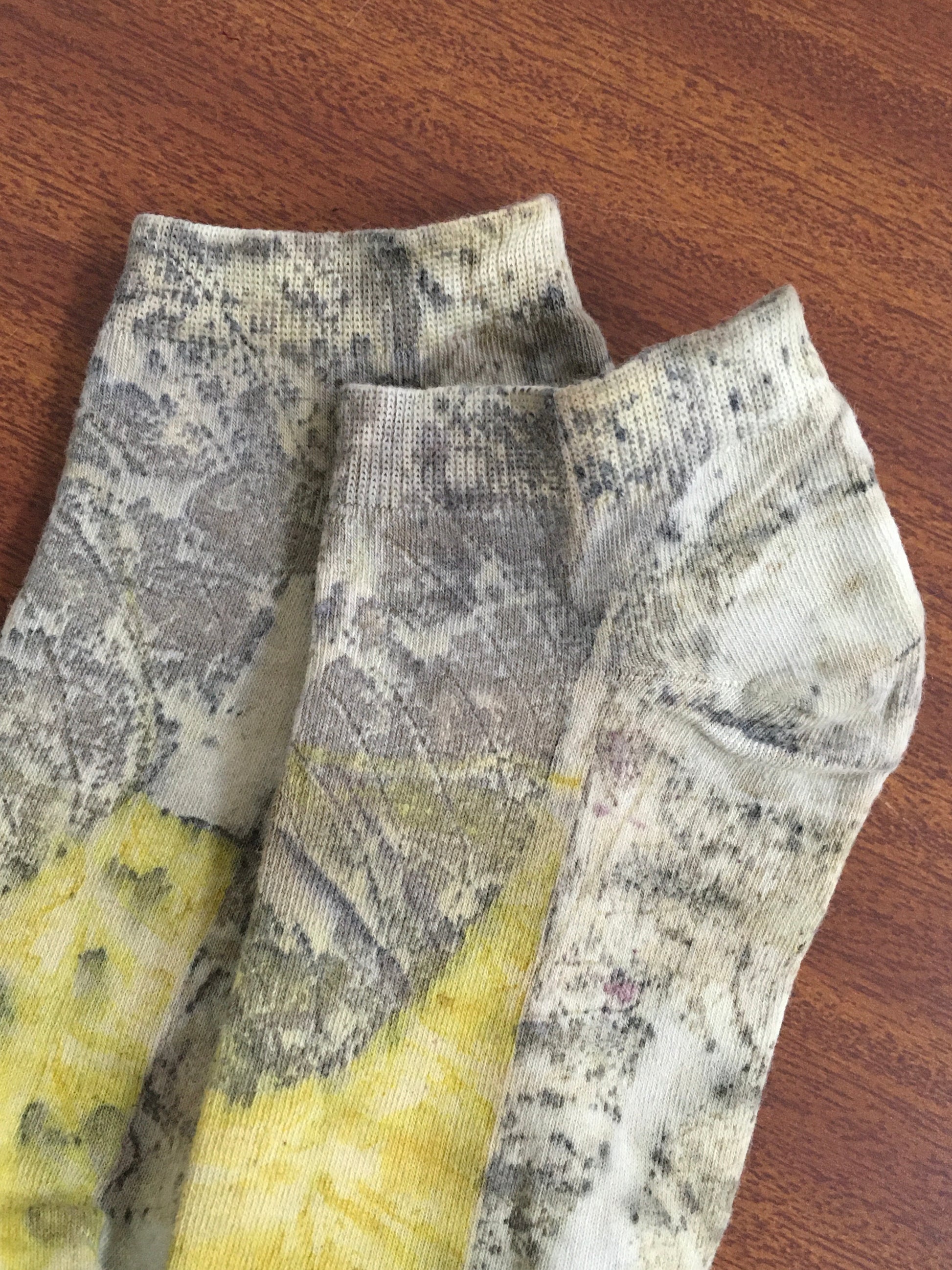 Marigold Filled Cotton Socks