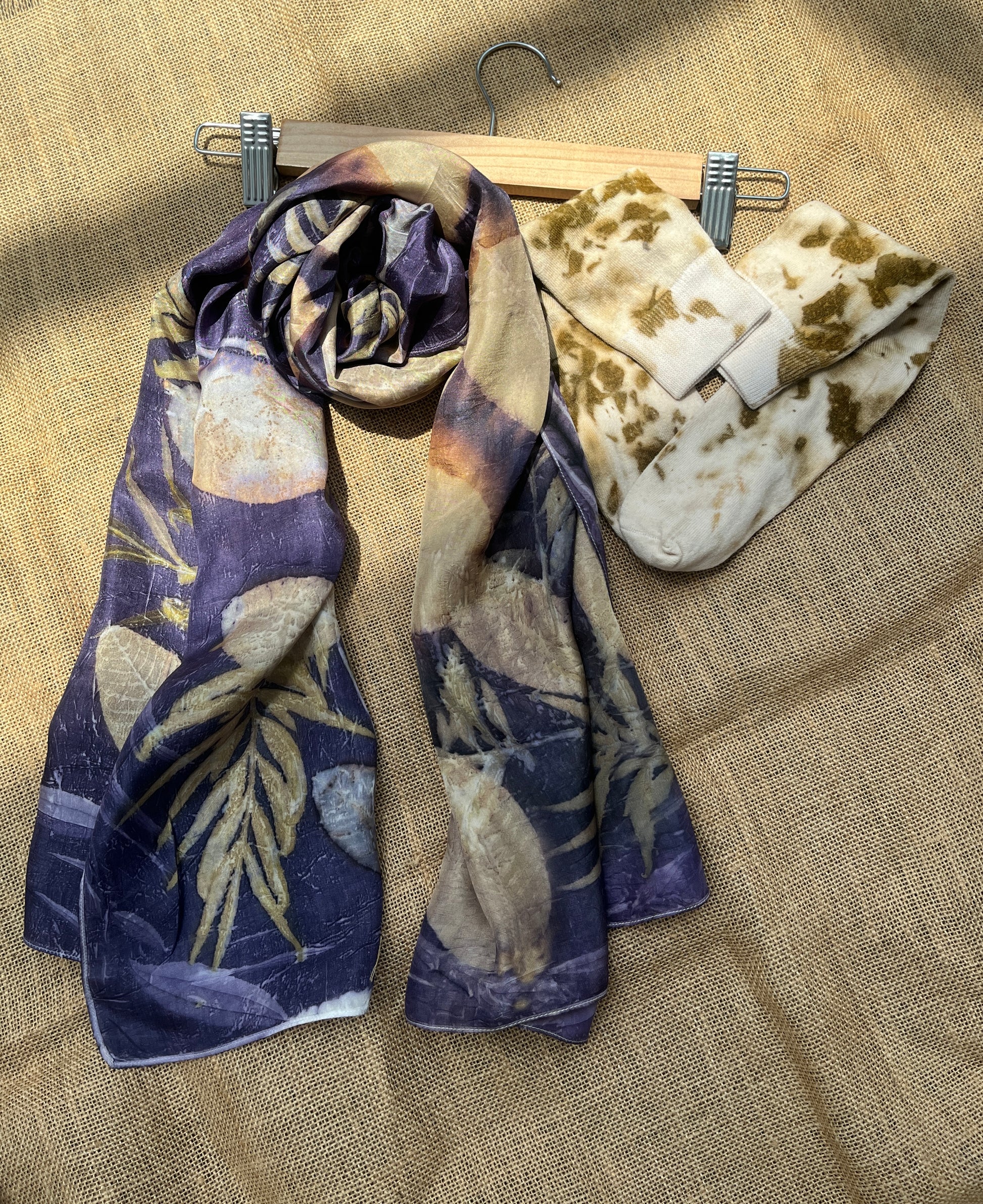 Handmade Accessories & Fabrics Gift Hamper