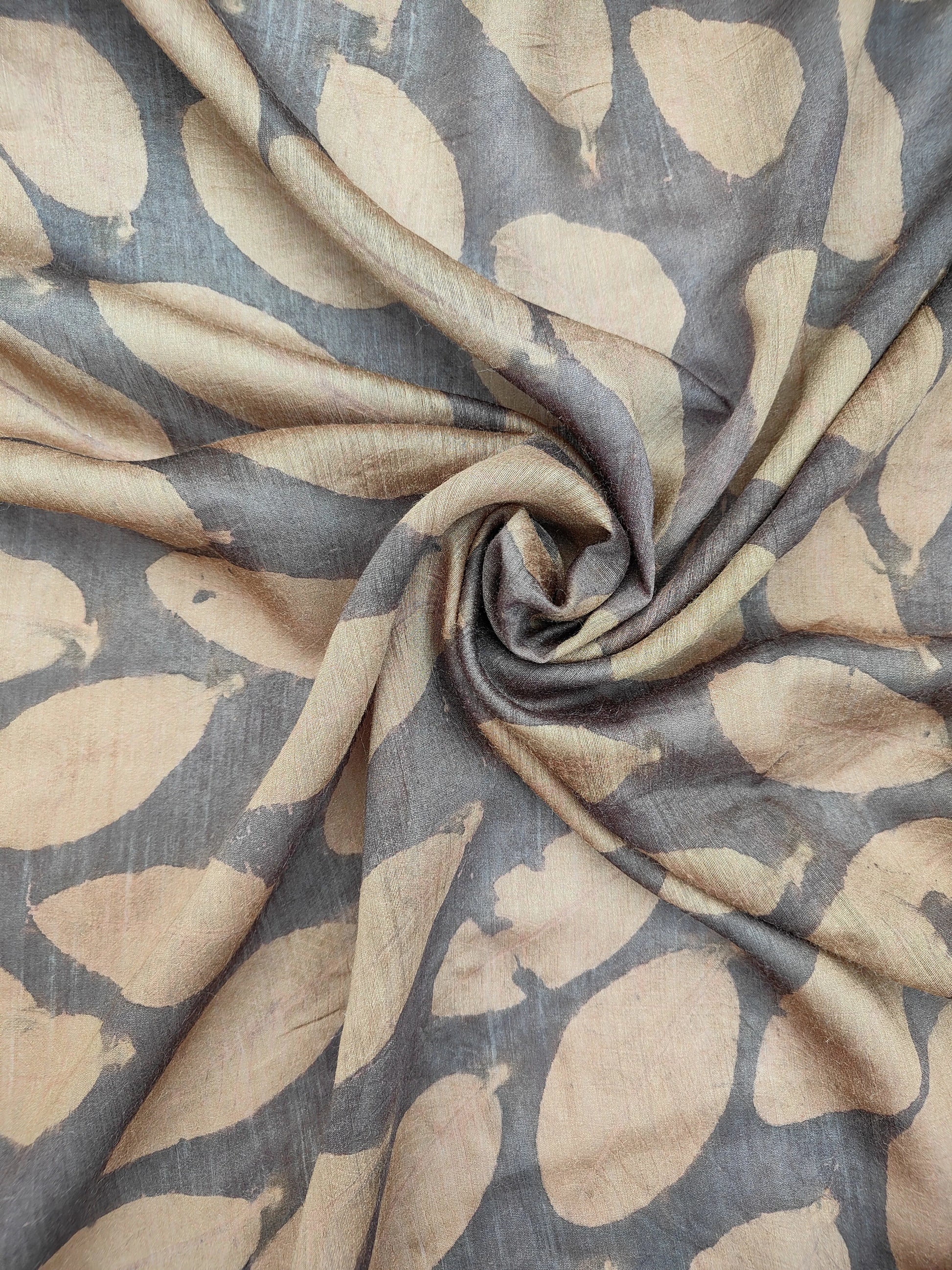 Beautiful ecoprinted leaf pattern Muga Silk Saree